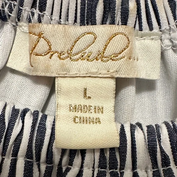 Striped Dress with Ruffled Sleeves with Pearls - Picture 2 of 7